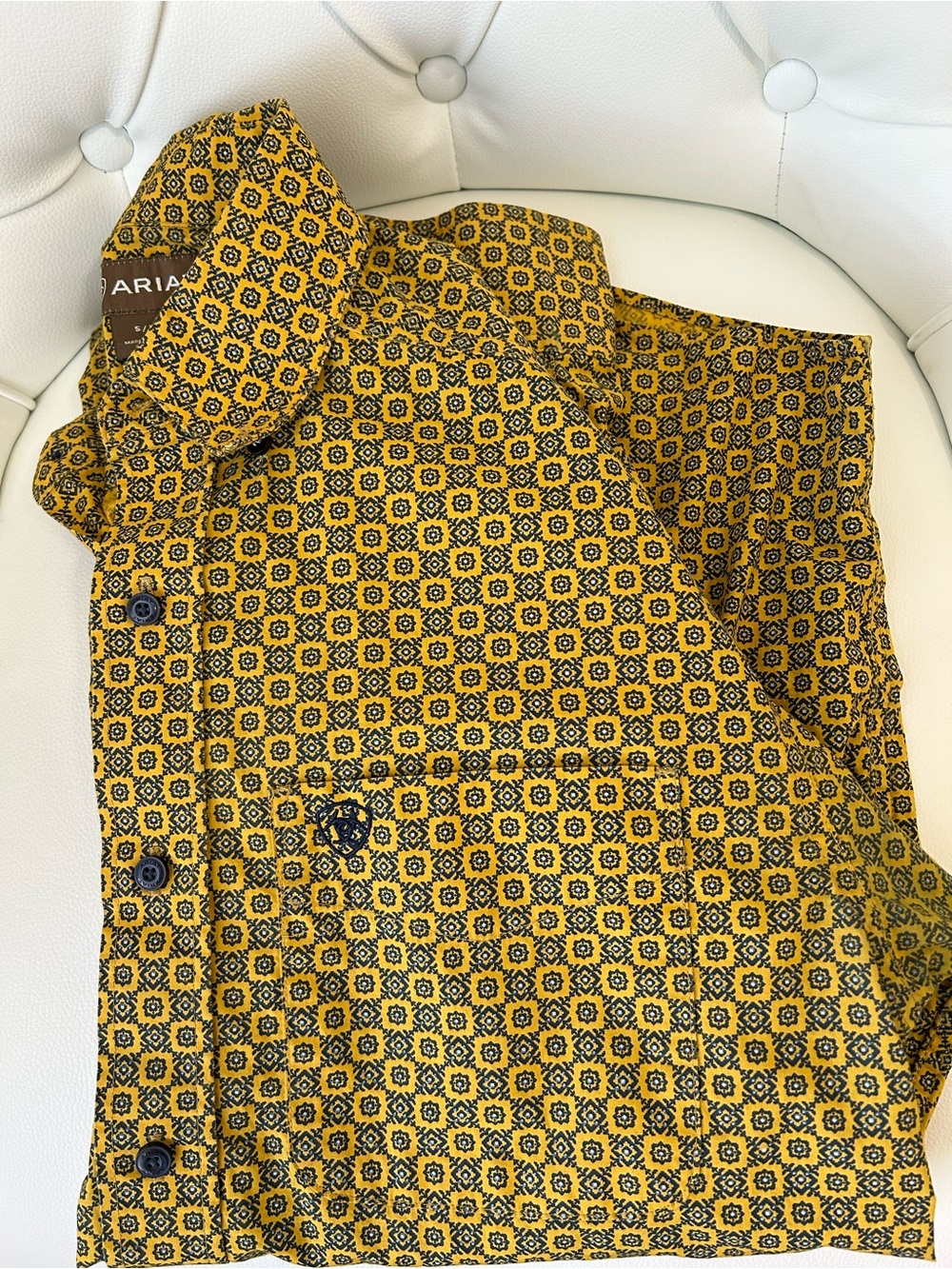 Men’s Ariat long sleeve shirt